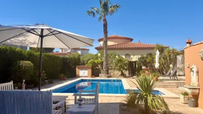 Chalet in Miami Platja photo 4