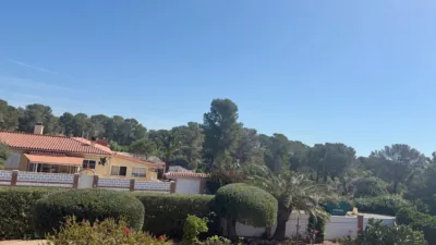 Chalet in Miami Platja photo 26