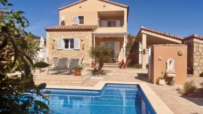 Chalet in Miami Platja photo 2