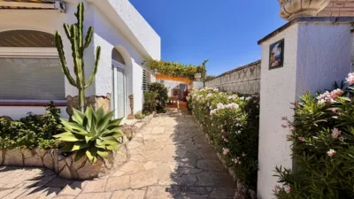 Single-family chalet in Miami Platja photo 5