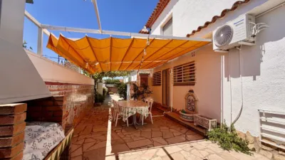 Single-family chalet in Miami Platja photo 13