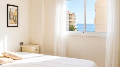 Apartment on Avinguda de Maria Cristina, 1 photo 3