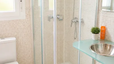 Apartment on Avinguda de Maria Cristina, 1 photo 8