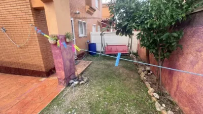 Semi-detached house in Carrer de Castella photo 18