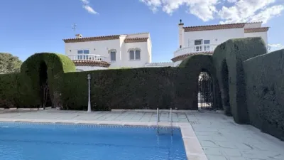 Detached house on Carrer de Gran Canària photo 34