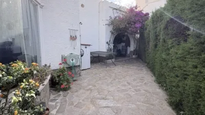 Detached house on Carrer de Gran Canària photo 29
