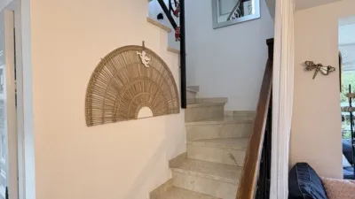Detached house on Carrer de Gran Canària photo 16