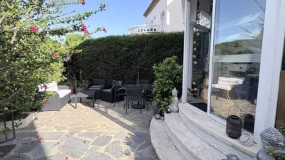 Detached house on Carrer de Gran Canària photo 30