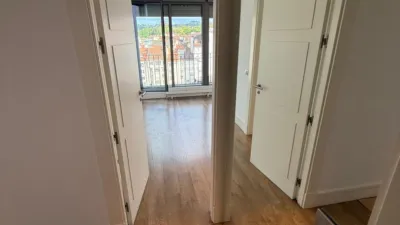 Piso en alquiler en Calle del Marqués de Santa Cruz, Centro (Oviedo) de 1.600 €<span>/mes</span>