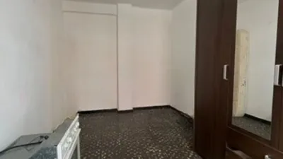 Piso en venta en Calle del Padre Viñas, 89, cerca de Carrer de Sant Joan de la Penya, Orriols (Distrito Rascanya. València Capital) de 142.000 €