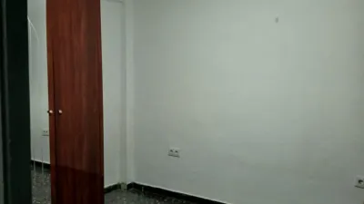 Piso en venta en Calle del Padre Viñas, 89, cerca de Carrer de Sant Joan de la Penya, Orriols (Distrito Rascanya. València Capital) de 150.000 €