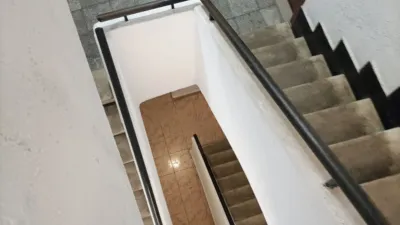 Piso en venta en Calle del Padre Viñas, 89, cerca de Carrer de Sant Joan de la Penya, Orriols (Distrito Rascanya. València Capital) de 142.000 €
