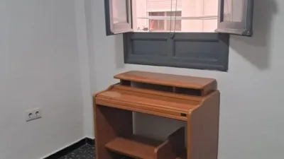 Piso en venta en Calle del Padre Viñas, 89, cerca de Carrer de Sant Joan de la Penya, Orriols (Distrito Rascanya. València Capital) de 142.000 €