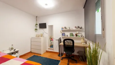 Apartment on Roig de Corella Street photo 18