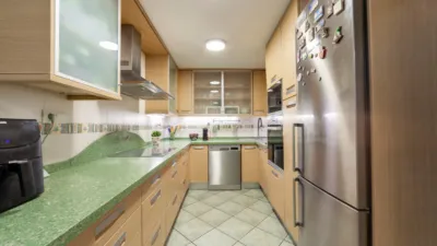 Apartment on Roig de Corella Street photo 11