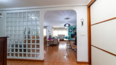 Apartment on Roig de Corella Street photo 8