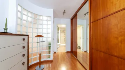 Apartment on Roig de Corella Street photo 19