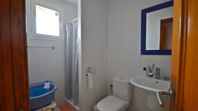 Single-family home at Avenida Cañada Honda, No. 2 photo 9