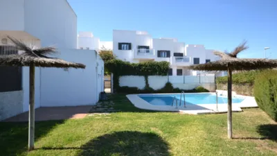 Single-family home at Avenida Cañada Honda, No. 2 photo 50