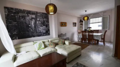Single-family home at Avenida Cañada Honda, No. 2 photo 24