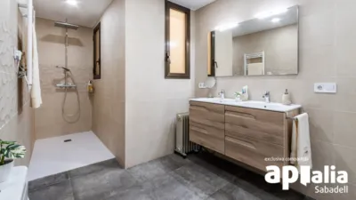 Casa en venta en Eixample-Sant Oleguer, Eixample-Sant Oleguer (Sabadell) de 965.000 €