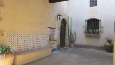 Rustic Finca on Carrer del Doctor Trueta photo 11