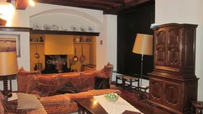 Rustic Finca on Carrer del Doctor Trueta photo 16
