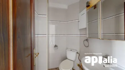 Apartment in Badia del Vallès photo 10