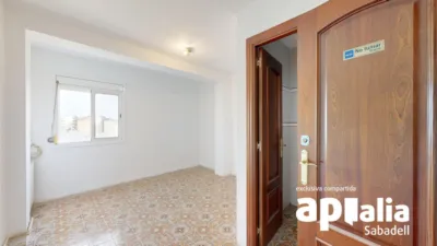 Apartment in Badia del Vallès photo 13