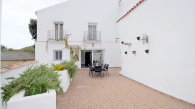 Chalet en venta en Calle de Pablo Neruda, Alcalá del Valle de 380.000 €