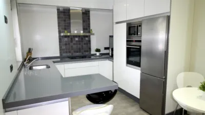 Chalet en venta en Calle de Pablo Neruda, Alcalá del Valle de 380.000 €