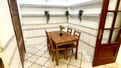 House in the Centre photo 9