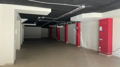 Local comercial en venta en Carrer de Roger de Flor, cerca de Passeig Fluvial, Instituts-Ponent (Granollers) de 268.800 €