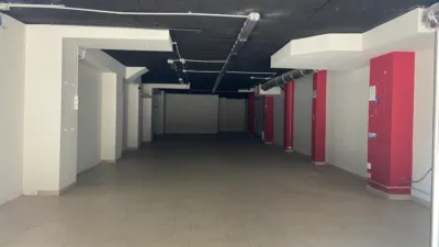 Local comercial en venta en Carrer de Roger de Flor, cerca de Passeig Fluvial, Instituts-Ponent (Granollers) de 268.800 €