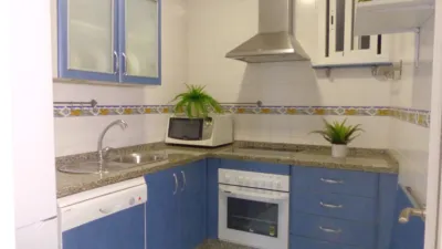 Piso en venta en Calle de Isaac Peral, cerca de Calle de Agustina de Aragón, Centro-Zona Playas (Chipiona) de 260.000 €