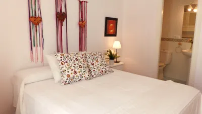 Piso en venta en Calle de Isaac Peral, cerca de Calle de Agustina de Aragón, Centro-Zona Playas (Chipiona) de 260.000 €