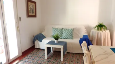 Piso en venta en Calle de Isaac Peral, cerca de Calle de Agustina de Aragón, Centro-Zona Playas (Chipiona) de 260.000 €