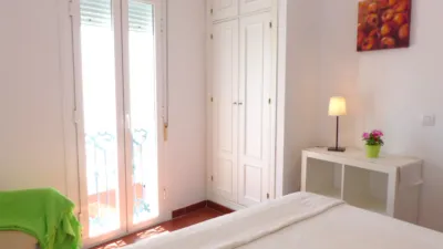 Piso en venta en Calle de Isaac Peral, cerca de Calle de Agustina de Aragón, Centro-Zona Playas (Chipiona) de 260.000 €