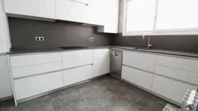Chalet adosado en Carrer de la Tramuntana photo 8