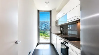 Apartment on Passeig de García Fària photo 4