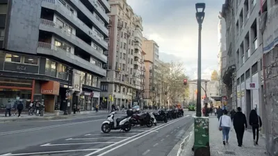 Piso en alquiler en Calle de José Pardo Sastrón, 3, Casco Antiguo (Zaragoza Capital) de 890 €<span>/mes</span>