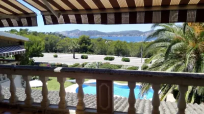 Detached villa on Gran Via del Puig de Sant Salvador photo 4
