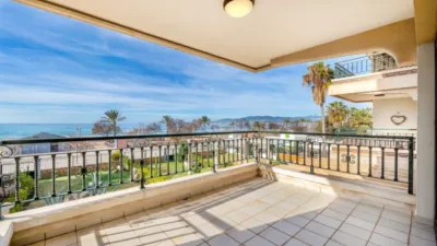 Ático en alquiler en Carrer Illa de Xipre, El Coll d'en Rabassa (Distrito Platja de Palma. Palma de Mallorca) de 3.100 €<span>/mes</span>