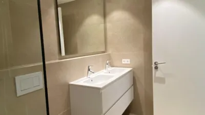 Piso en alquiler en Calle Margalida Jofre, La Teulera (Distrito Ponent. Palma de Mallorca) de 2.800 €<span>/mes</span>