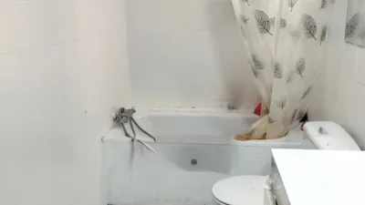 Flat for sale in Carrer de Rossiñol photo 6