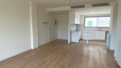 Piso en alquiler en Calle Margalida Jofre, La Teulera (Distrito Ponent. Palma de Mallorca) de 3.100 €<span>/mes</span>