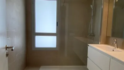 Piso en alquiler en Calle Margalida Jofre, La Teulera (Distrito Ponent. Palma de Mallorca) de 3.100 €<span>/mes</span>