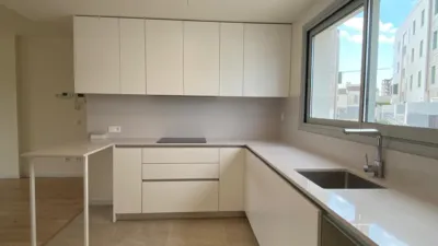 Piso en alquiler en Calle Margalida Jofre, La Teulera (Distrito Ponent. Palma de Mallorca) de 3.100 €<span>/mes</span>