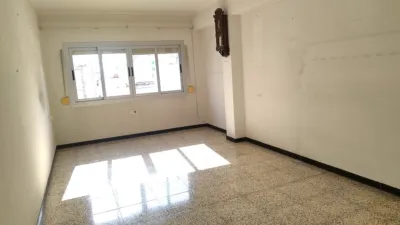 Apartment on Carrer del Pare Bartomeu Pou photo 4