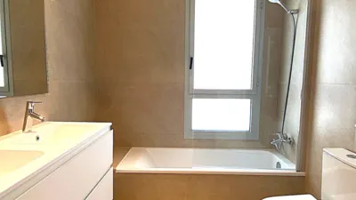 Piso en alquiler en Calle Margalida Jofre, Número 1, La Teulera (Distrito Ponent. Palma de Mallorca) de 2.950 €<span>/mes</span>